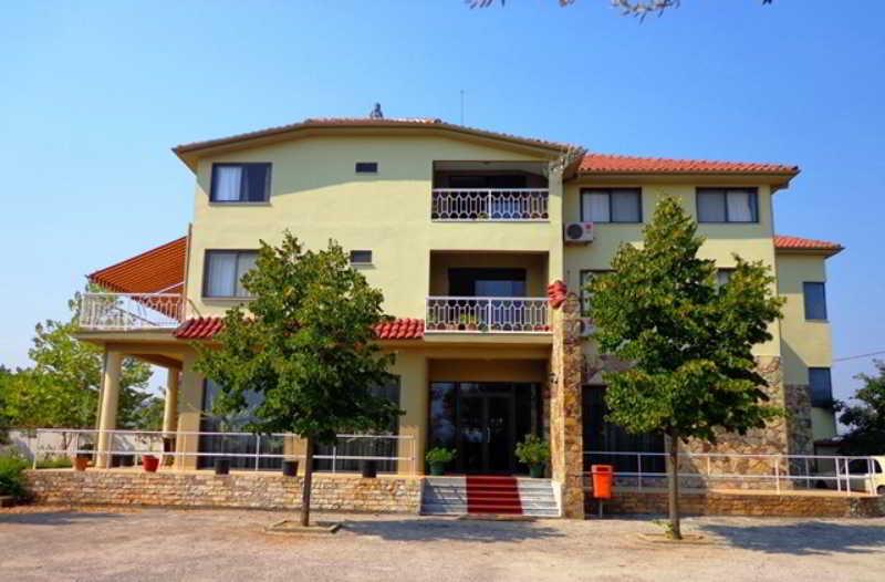 Hotel Viktoria Tirana Mjull-Bathore Экстерьер фото